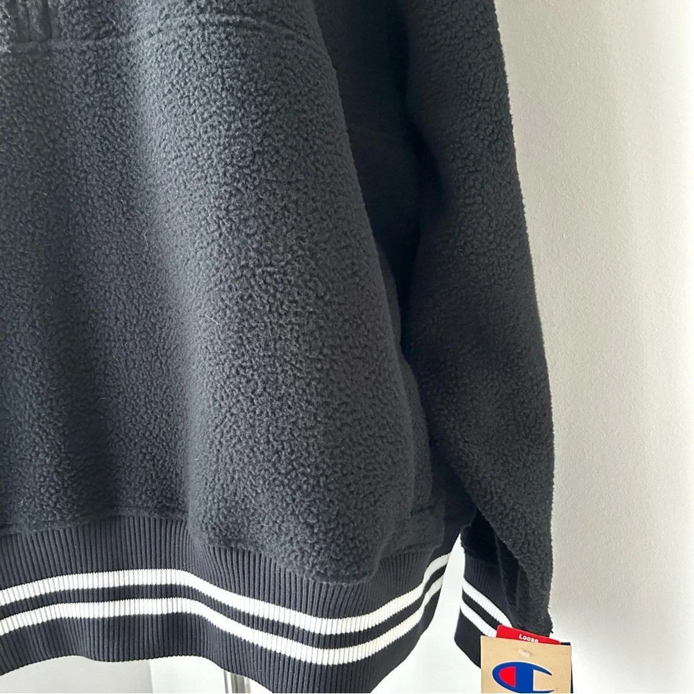 🌸BRAND NEW Champion Pullover. Fuzzy & Cozy. Black/White w/ Pockets Size: XL - Picture 5 of 14